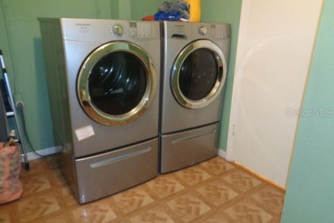 Condominio en alquiler en Tampa, Florida, 2 dormitorios, 141.21 m2 № 2103697 - foto 11