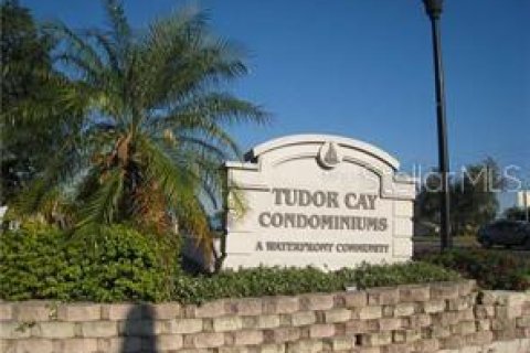 Condominio en alquiler en Tampa, Florida, 2 dormitorios, 141.21 m2 № 2103697 - foto 15