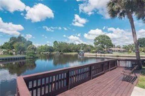 Condominio en alquiler en Tampa, Florida, 2 dormitorios, 141.21 m2 № 2103697 - foto 20