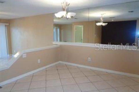 Condominio en alquiler en Tampa, Florida, 2 dormitorios, 141.21 m2 № 2103697 - foto 4