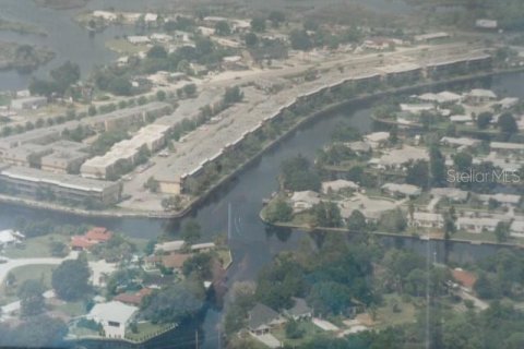 Condominio en alquiler en Tampa, Florida, 2 dormitorios, 141.21 m2 № 2103697 - foto 27