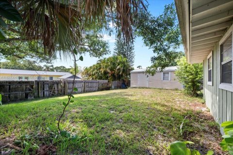House in St. Lucie, Florida 3 bedrooms, 154.96 sq.m. № 1798910 - photo 7