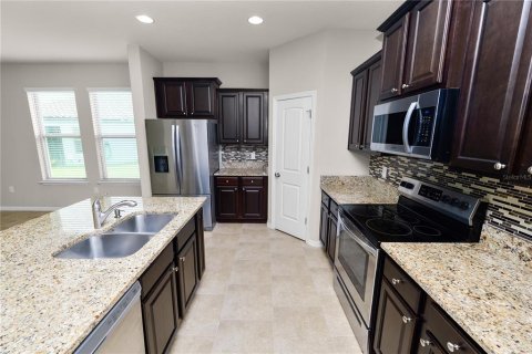 House in Lakeland, Florida 3 bedrooms, 170.57 sq.m. № 1758408 - photo 14