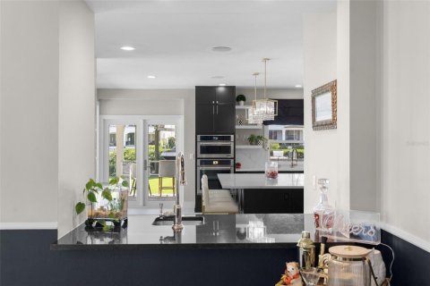 Villa ou maison à vendre à Tampa, Floride: 5 chambres, 522.2 m2 № 2156129 - photo 23
