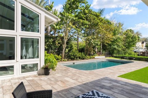 Villa ou maison à vendre à Tampa, Floride: 5 chambres, 522.2 m2 № 2156129 - photo 8