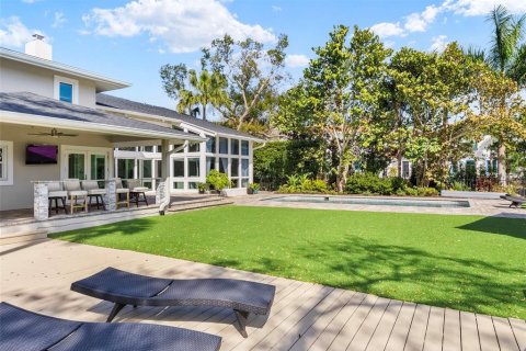 Villa ou maison à vendre à Tampa, Floride: 5 chambres, 522.2 m2 № 2156129 - photo 11
