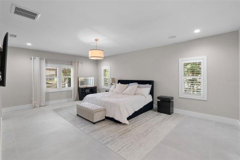 Villa ou maison à vendre à Tampa, Floride: 5 chambres, 522.2 m2 № 2156129 - photo 26