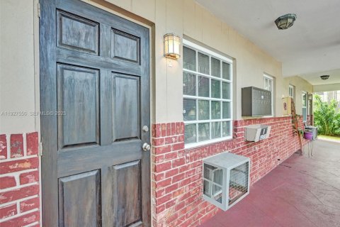 Appartement à louer à Pompano Beach, Floride: 1 chambre, 402.64 m2 № 1986332 - photo 4