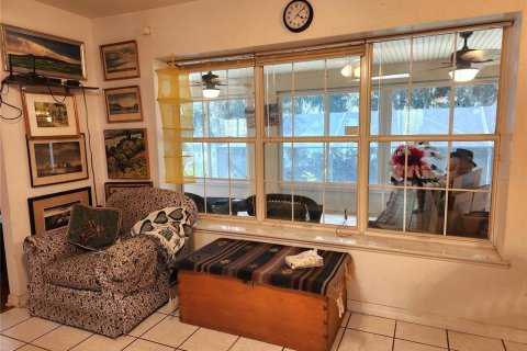 House in Fort MC Coy, Florida 4 bedrooms, 286.6 sq.m. № 1791855 - photo 7