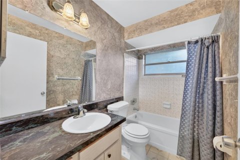 Villa ou maison à vendre à Altamonte Springs, Floride: 3 chambres, 156.17 m2 № 2420367 - photo 27