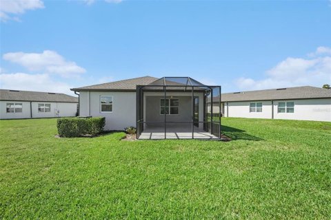 House in Land O' Lakes, Florida 2 bedrooms, 137.5 sq.m. № 2427361 - photo 30