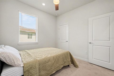 House in Land O' Lakes, Florida 2 bedrooms, 137.5 sq.m. № 2427361 - photo 21