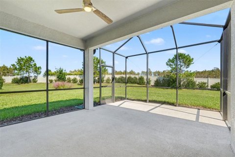 House in Land O' Lakes, Florida 2 bedrooms, 137.5 sq.m. № 2427361 - photo 26