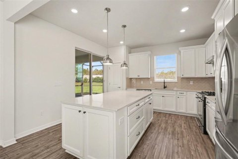 House in Land O' Lakes, Florida 2 bedrooms, 137.5 sq.m. № 2427361 - photo 13