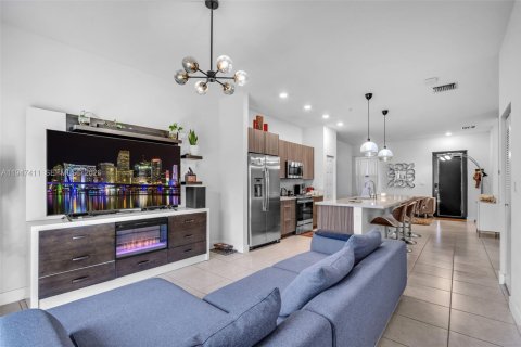 Снять в аренду кондоминиум в Дорал, Флорида 2 спальни, 105.44м2, № 2003542 - фото 14