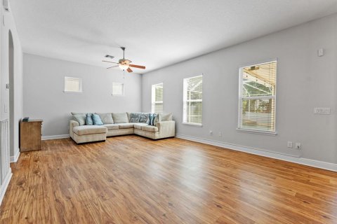 Villa ou maison à vendre à Tampa, Floride: 4 chambres, 263.1 m2 № 2239048 - photo 17
