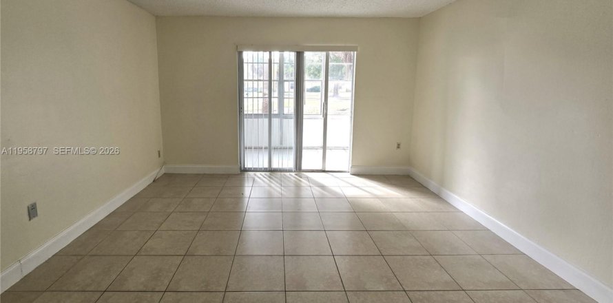 Condominio en Deerfield Beach, Florida, 1 dormitorio  № 2017553