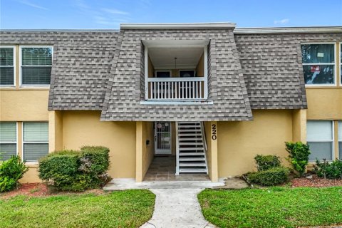 Condominio en alquiler en Clermont, Florida, 2 dormitorios, 128.76 m2 № 1915615 - foto 1