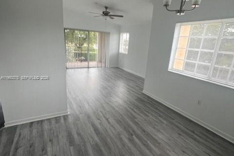 Condo in Miramar, Florida, 1 bedroom № 2026173 - photo 6