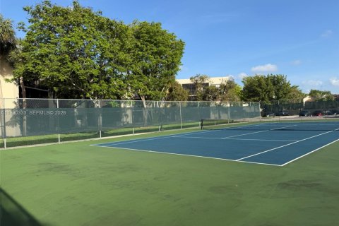 Condominio en venta en Miami, Florida, 2 dormitorios, 89.65 m2 № 2056524 - foto 24