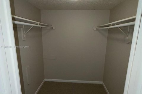 Condominio en venta en Miami, Florida, 2 dormitorios, 89.65 m2 № 2056524 - foto 15