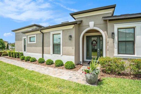 House in Wesley Chapel, Florida 3 bedrooms, 210.8 sq.m. № 1681226 - photo 6