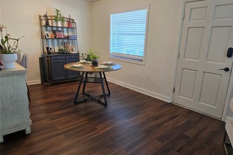 Condominio en venta en Saint Petersburg, Florida, 2 dormitorios, 77.11 m2 № 1801652 - foto 4