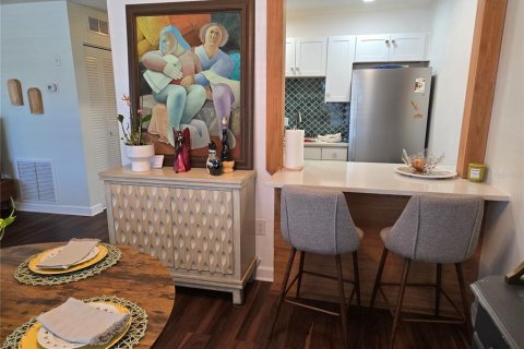 Condominio en venta en Saint Petersburg, Florida, 2 dormitorios, 77.11 m2 № 1801652 - foto 5