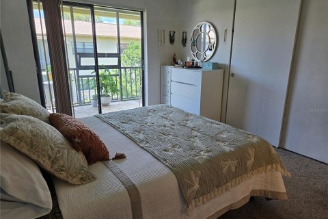 Condominio en venta en Saint Petersburg, Florida, 2 dormitorios, 77.11 m2 № 1801652 - foto 16