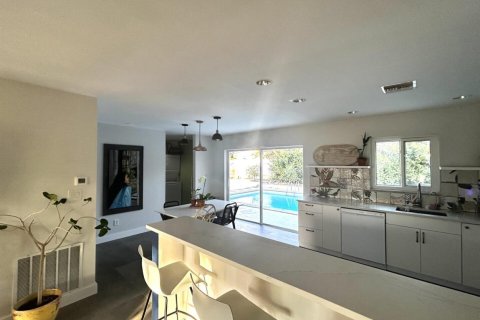 Купить виллу или дом в Стьюарт, Флорида 6 комнат, 155.7м2, № 2078228 - фото 11