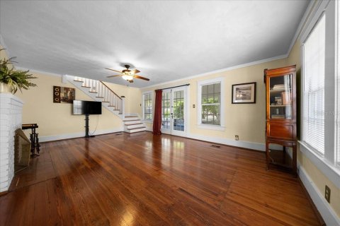 Casa en venta en Apopka, Florida, 3 dormitorios, 222.97 m2 № 2220263 - foto 9