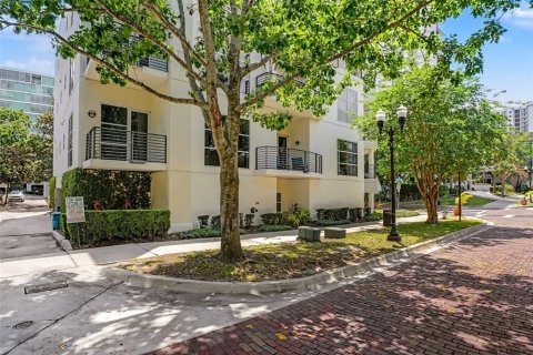 Condo in Orlando, Florida, 3 bedrooms № 2094497 - photo 26