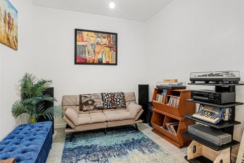 Condo in Orlando, Florida, 3 bedrooms № 2094497 - photo 21