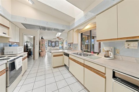 Villa ou maison à vendre à Port Charlotte, Floride: 3 chambres, 201.23 m2 № 2406591 - photo 26