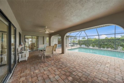 Villa ou maison à vendre à Port Charlotte, Floride: 3 chambres, 201.23 m2 № 2406591 - photo 19