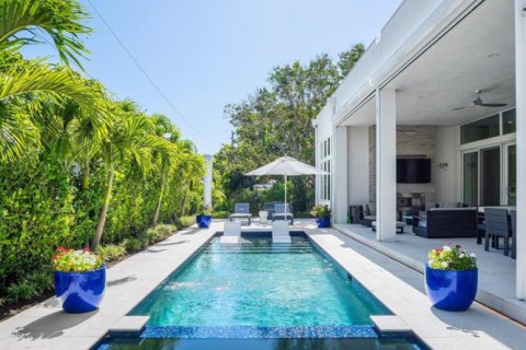 Villa ou maison à vendre à Lantana, Floride: 4 chambres, 242.29 m2 № 2087703 - photo 17