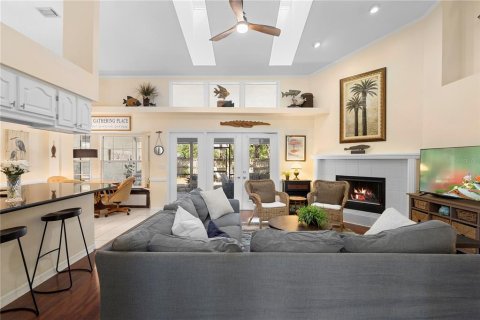 House in Orlando, Florida 4 bedrooms, 217.76 sq.m. № 1732211 - photo 8