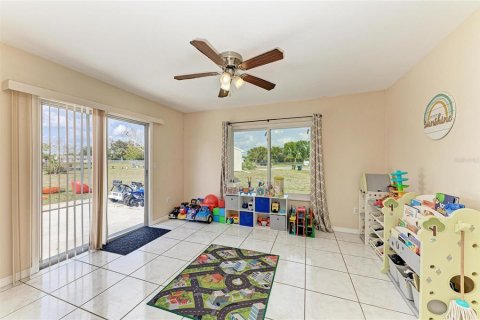 House in North Port, Florida 3 bedrooms, 124.86 sq.m. № 1591370 - photo 17