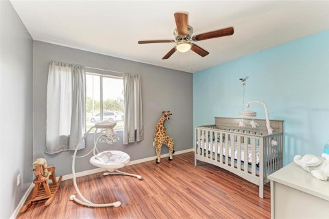 House in North Port, Florida 3 bedrooms, 124.86 sq.m. № 1591370 - photo 22