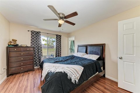 House in North Port, Florida 3 bedrooms, 124.86 sq.m. № 1591370 - photo 21