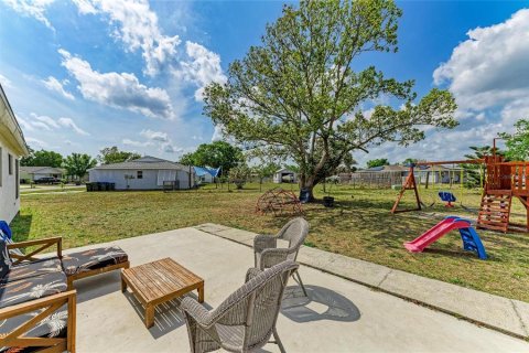 House in North Port, Florida 3 bedrooms, 124.86 sq.m. № 1591370 - photo 28