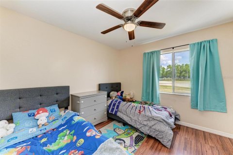House in North Port, Florida 3 bedrooms, 124.86 sq.m. № 1591370 - photo 25