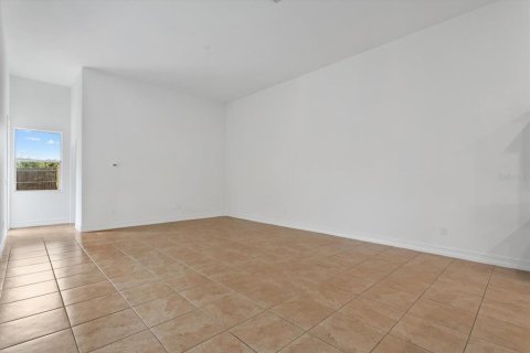 House in Sarasota, Florida 3 bedrooms, 340.21 sq.m. № 2273282 - photo 18