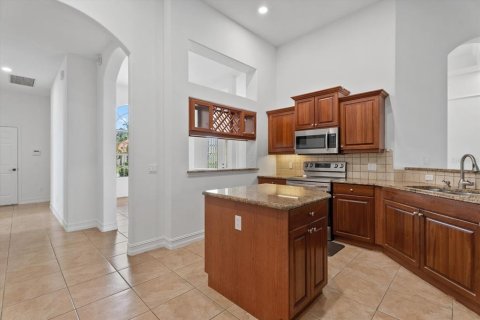 House in Sarasota, Florida 3 bedrooms, 340.21 sq.m. № 2273282 - photo 17