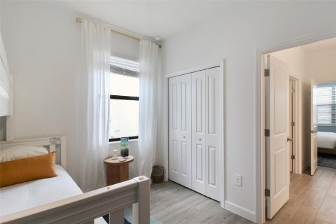 Villa ou maison à louer à Bradenton, Floride: 4 chambres, 253.07 m2 № 1335664 - photo 17