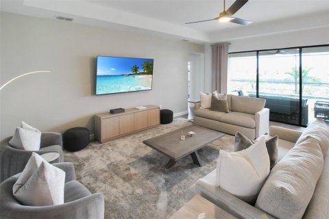 Villa ou maison à louer à Bradenton, Floride: 4 chambres, 253.07 m2 № 1335664 - photo 25