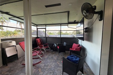 Villa ou maison à vendre à Homestead, Floride: 4 chambres, 206.52 m2 № 2261600 - photo 24