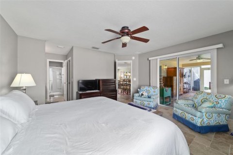 House in The Villages, Florida 2 bedrooms, 106.09 sq.m. № 1755396 - photo 26