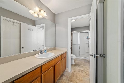 House in The Villages, Florida 2 bedrooms, 106.09 sq.m. № 1755396 - photo 28