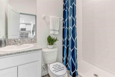 House in Land O' Lakes, Florida 4 bedrooms, 256.04 sq.m. № 2220833 - photo 8